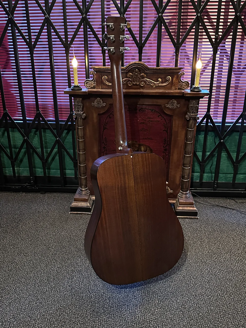Martin D-18 - 1974 (but good!) — Mighty Fine Guitars